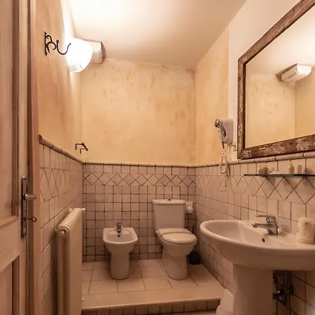 Hotel Hotiday Vezzano Ligure La Spezia