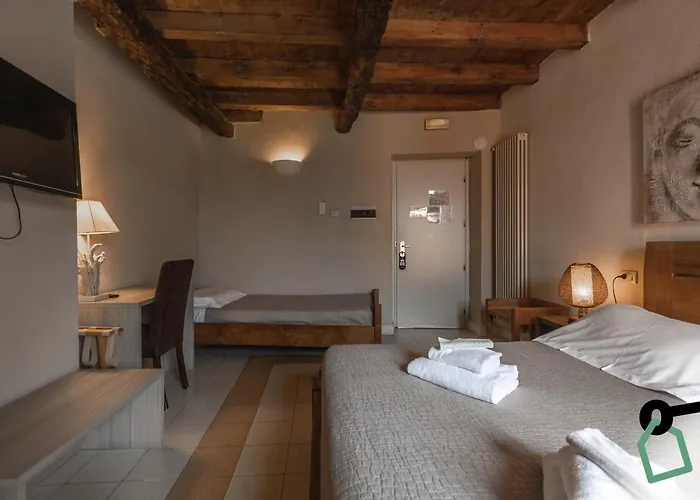 Hotiday Vezzano Ligure Hotel La Spezia