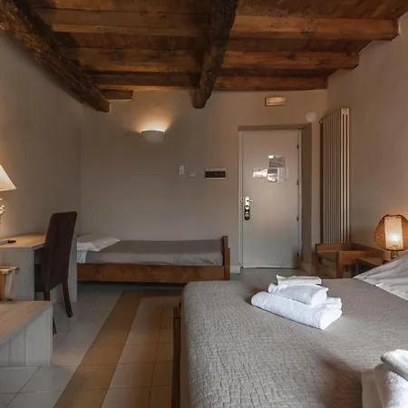 Hotiday Vezzano Ligure מלון לה ספציה